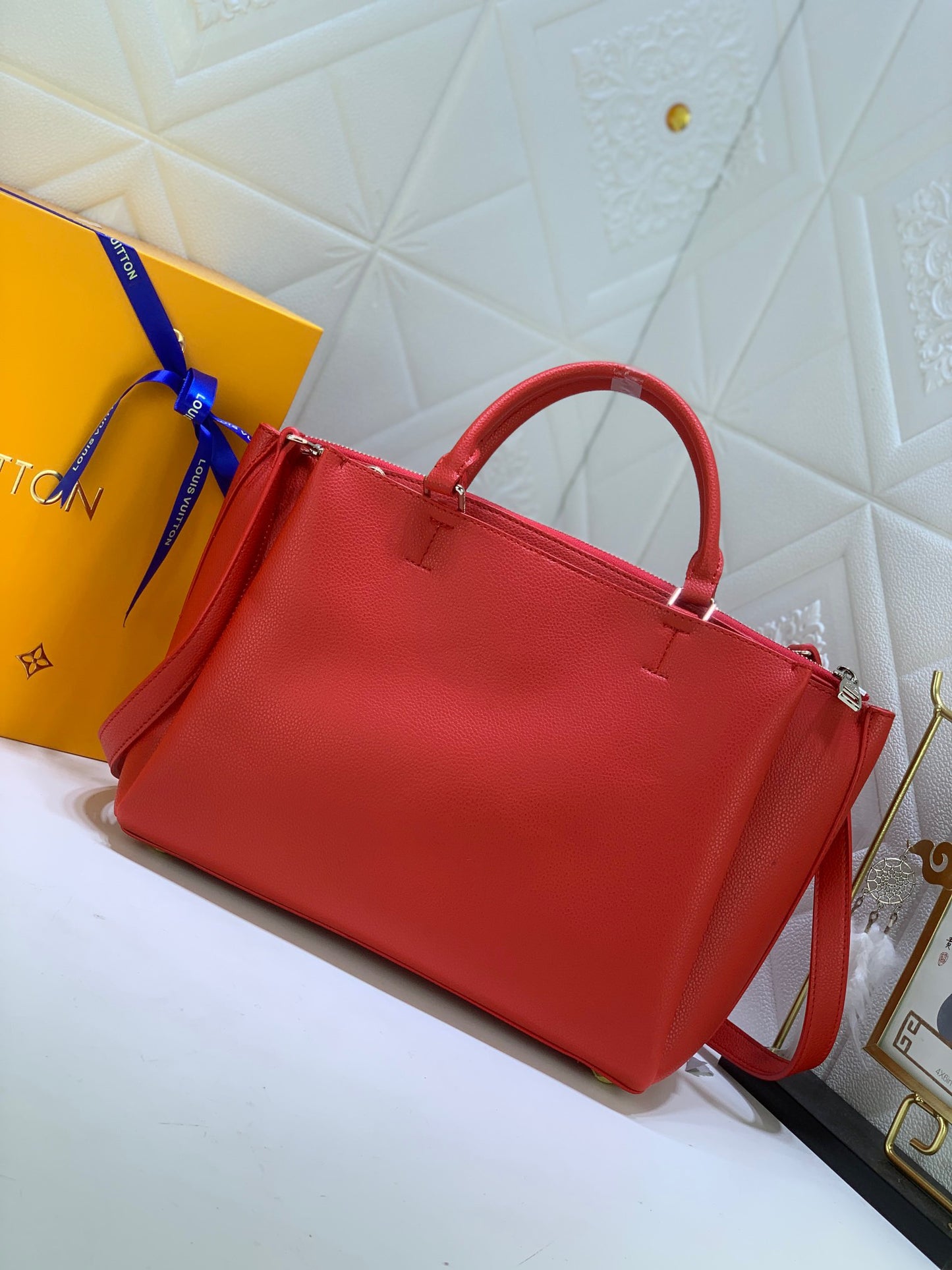BOLSO MEDIUM LV