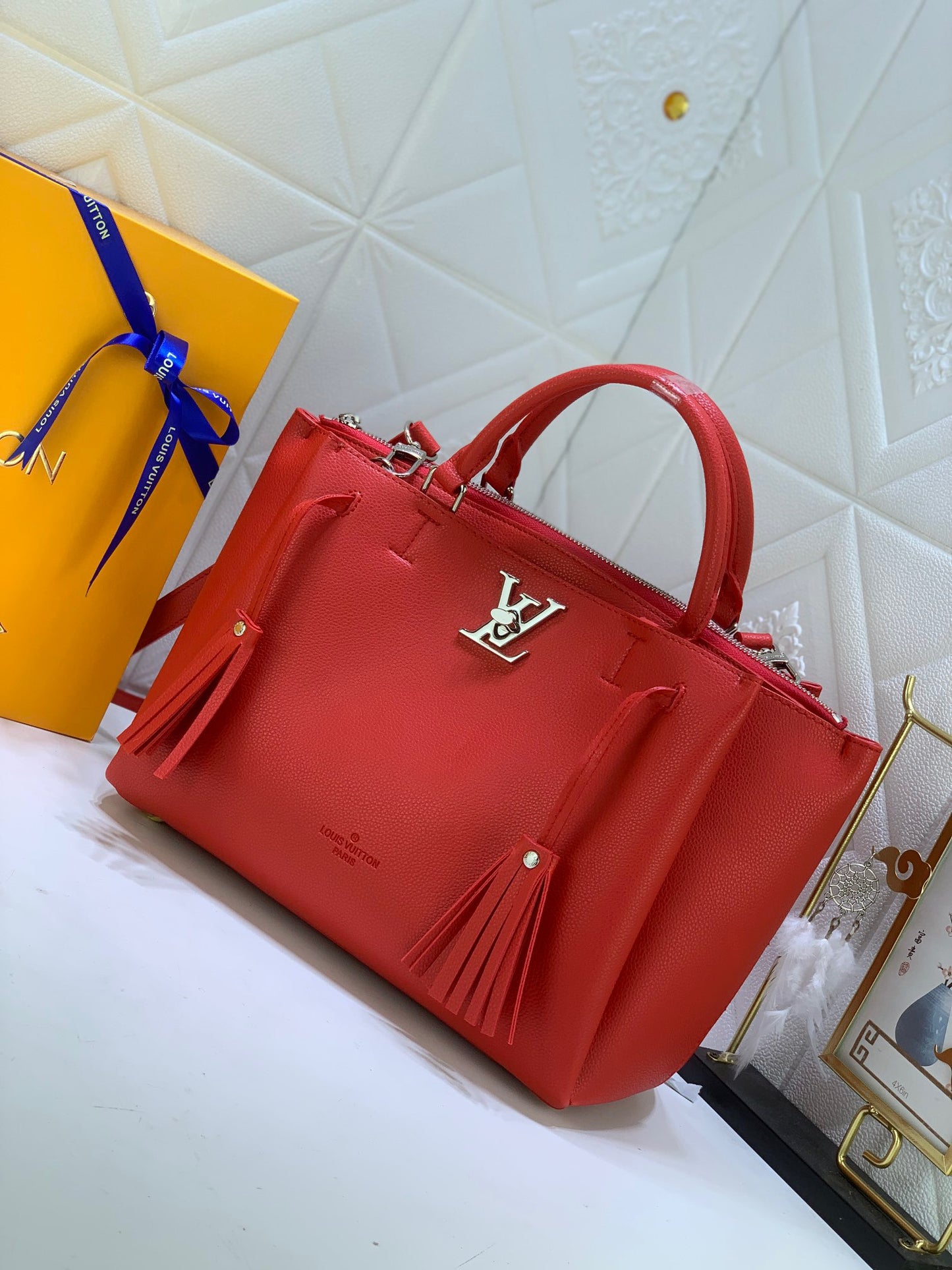 BOLSO MEDIUM LV