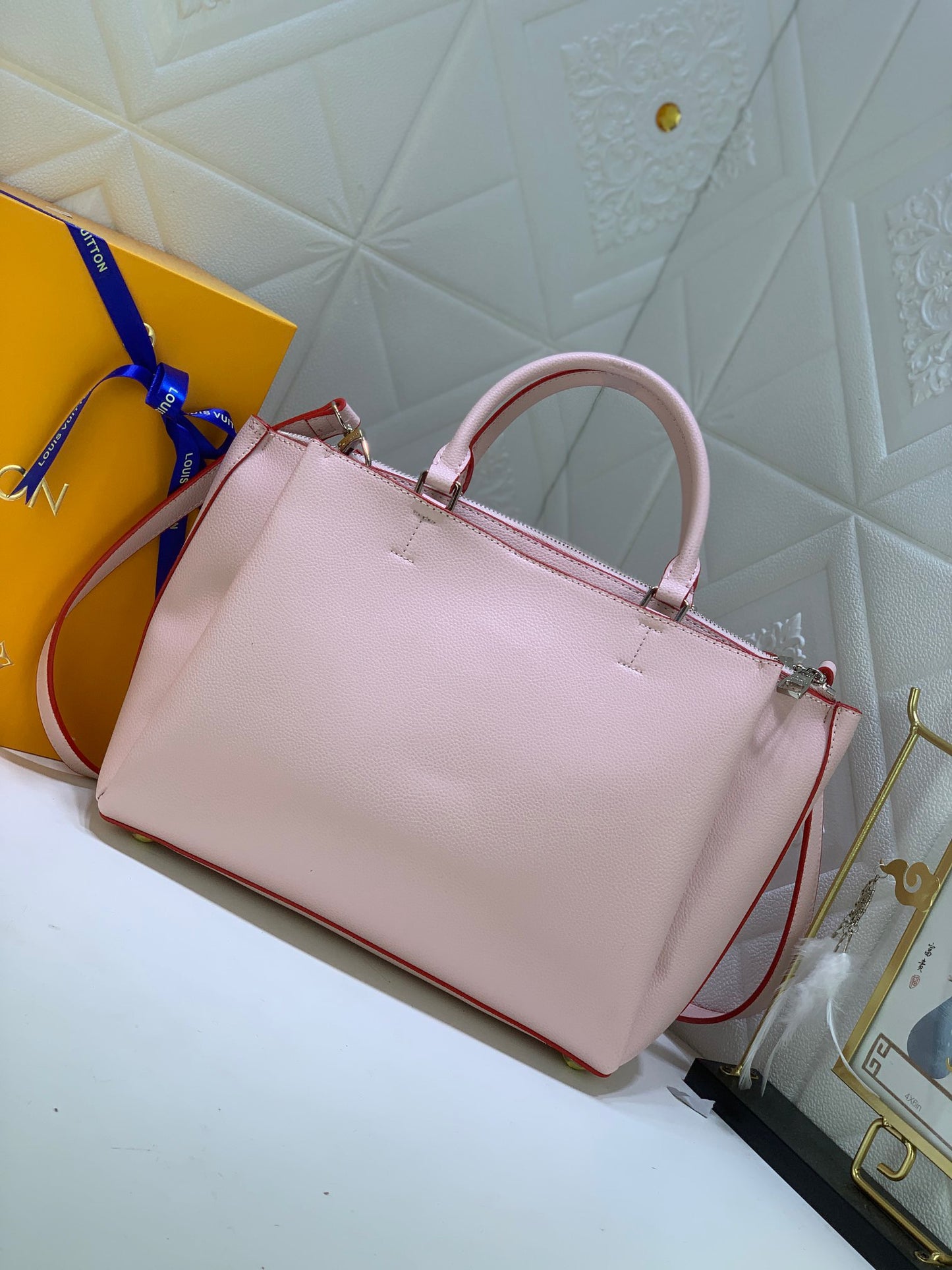 BOLSO MEDIUM LV