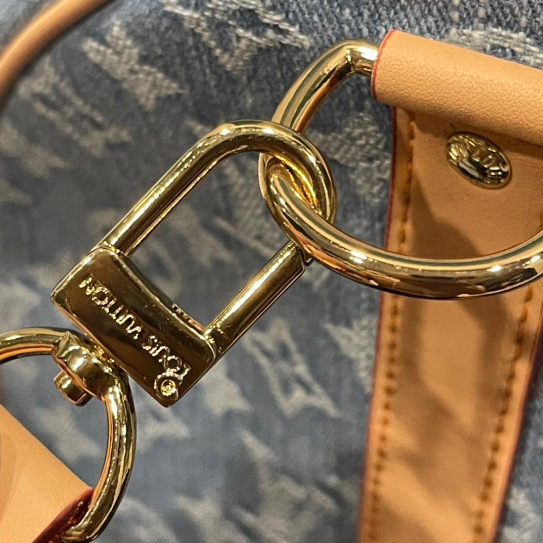 BOLSO DE VIAJE LV