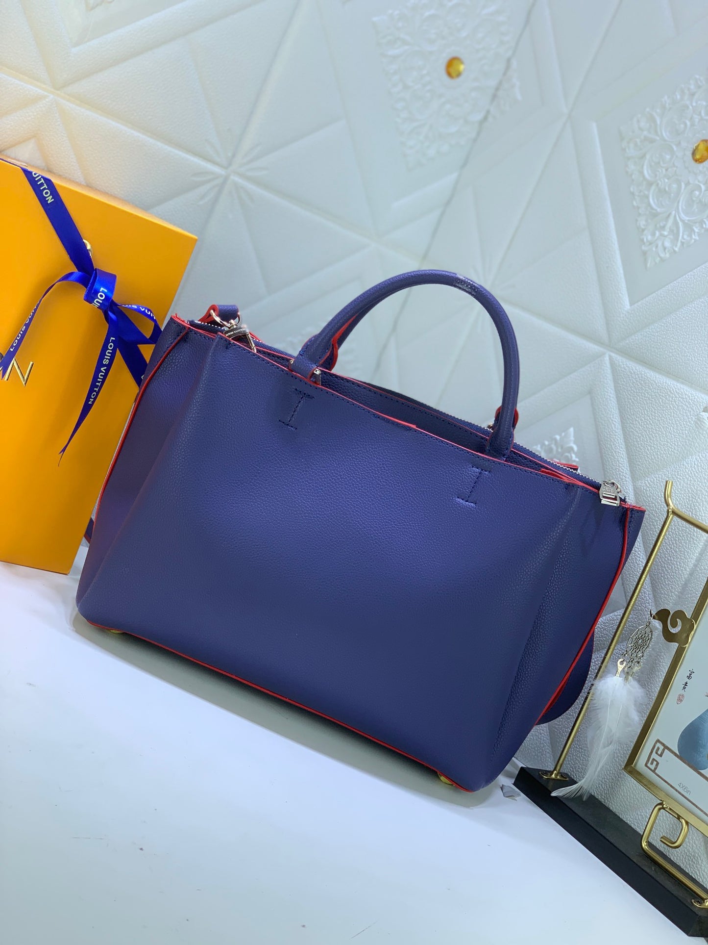 BOLSO MEDIUM LV