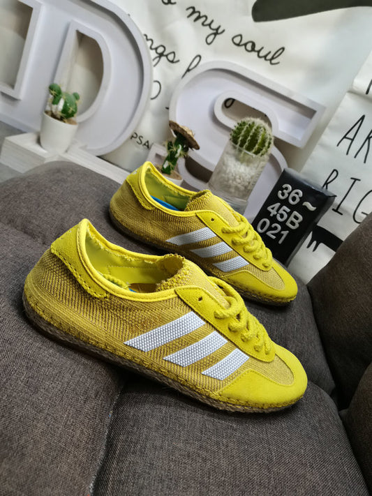 Zapatillas vintage amarillas