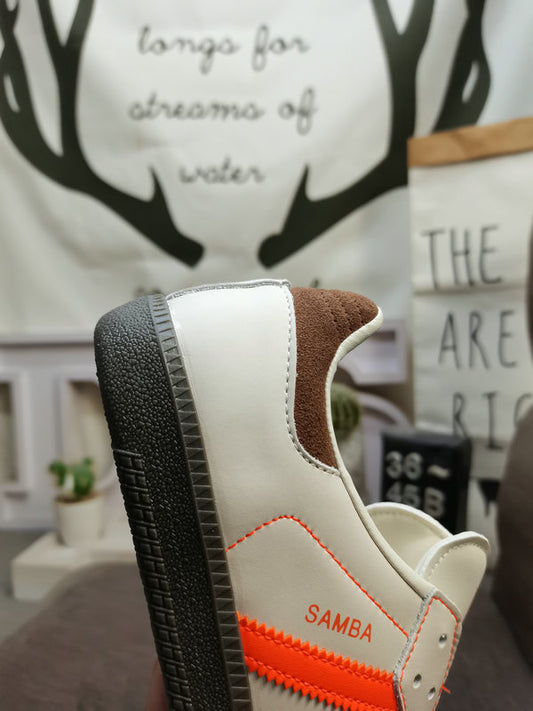 Zapatillas Urbanas 🧡