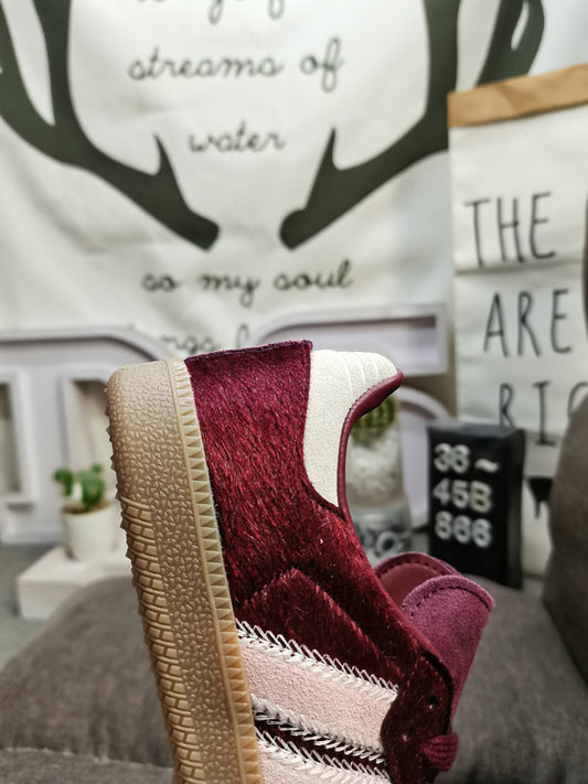 ZAPATILLAS ADI BURDEOS