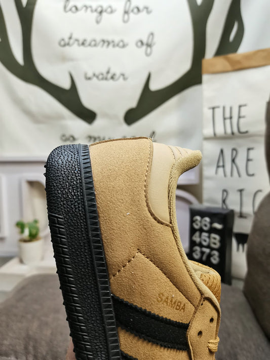 ZAPATILLAS URBANAS BROWN